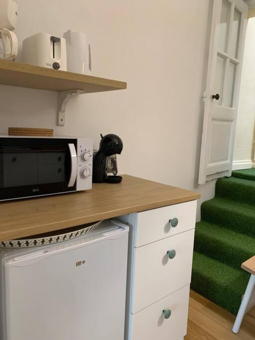 Gite La Petite Maison Guîtres Exteriér fotografie